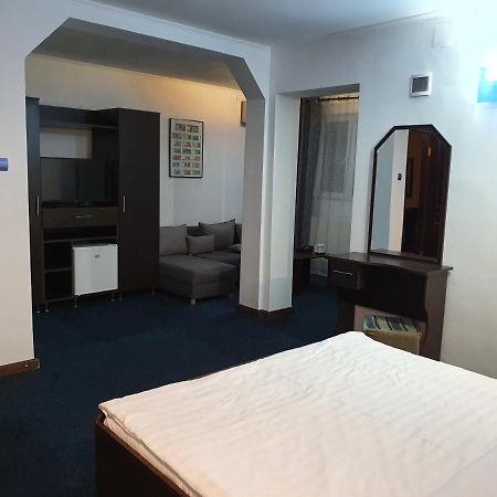 Motel Davios Târgu Jiu Eksteriør bilde