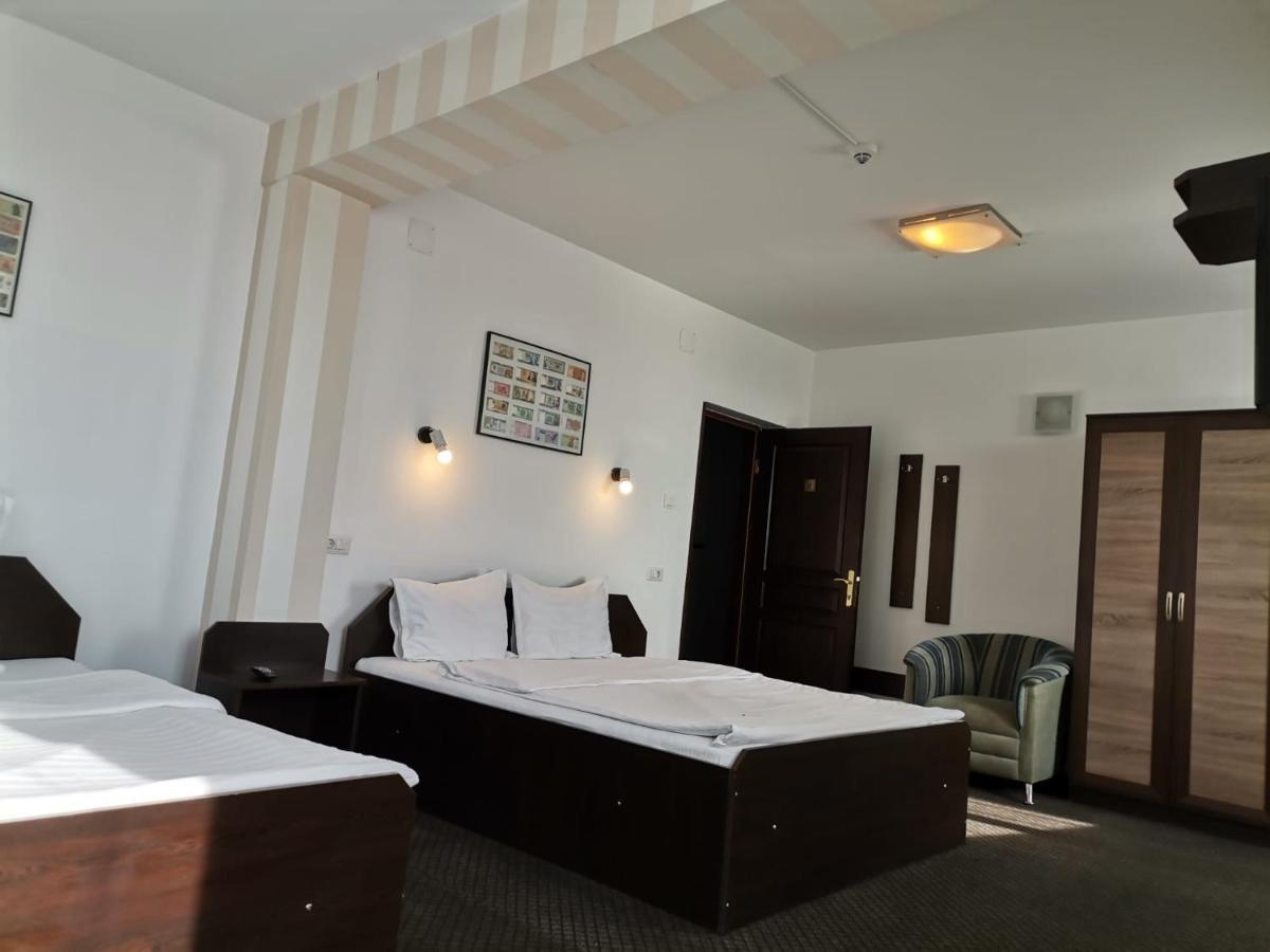Motel Davios Târgu Jiu Eksteriør bilde