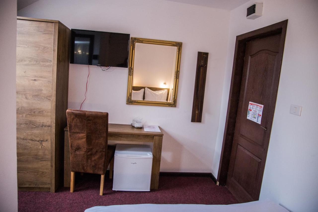 Motel Davios Târgu Jiu Eksteriør bilde