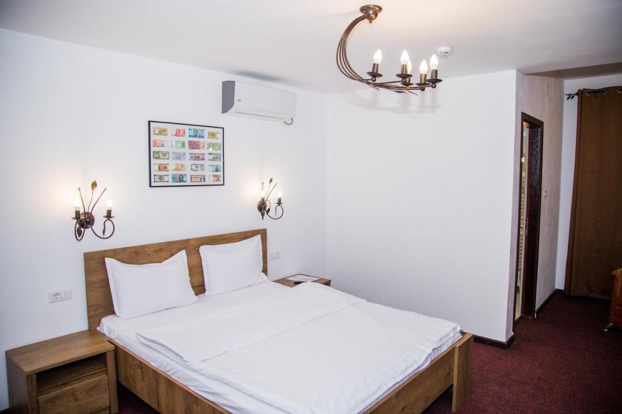 Motel Davios Târgu Jiu Eksteriør bilde